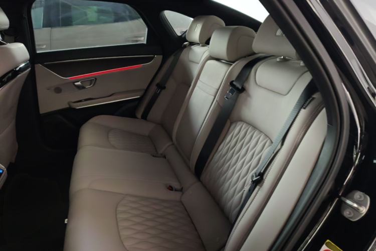 Used BYD Han 2025 DM-i Intelligent Driving Edition 125KM LiDAR Flagship Model Left Rear Seat