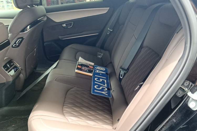 Used BYD Han 2025 DM-i 125KM Elite Model Left Rear Seat