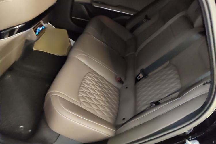 Used BYD Han 2025 DM-i 125KM Elite Model Left Rear Seat