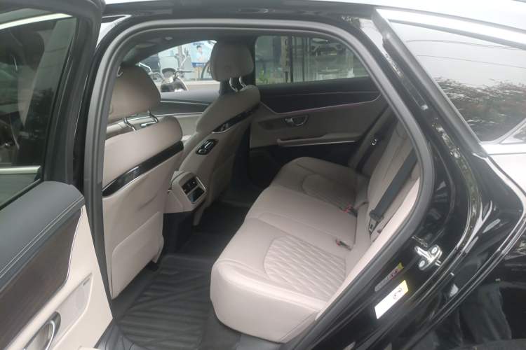 Used BYD Han 2025 EV Intelligent Driving Edition 701KM LiDAR Flagship Model Left Rear Seat
