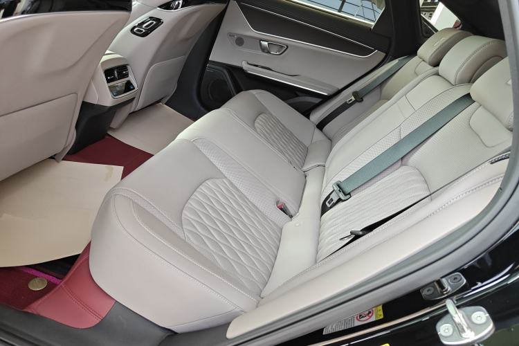 Used BYD Han 2025 DM-i Intelligent Driving Edition 125KM LiDAR Flagship Model Left Rear Seat