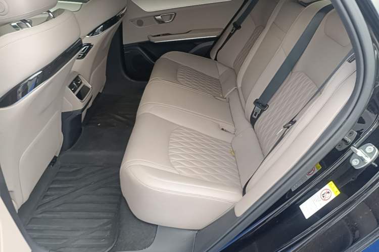 Used BYD Han 2025 DM-i 125KM Prestige Model Left Rear Seat