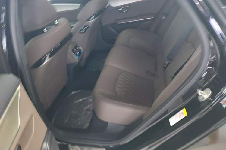 Used BYD Han 2025 DM-i 125KM Elite Model Left Rear Seat
