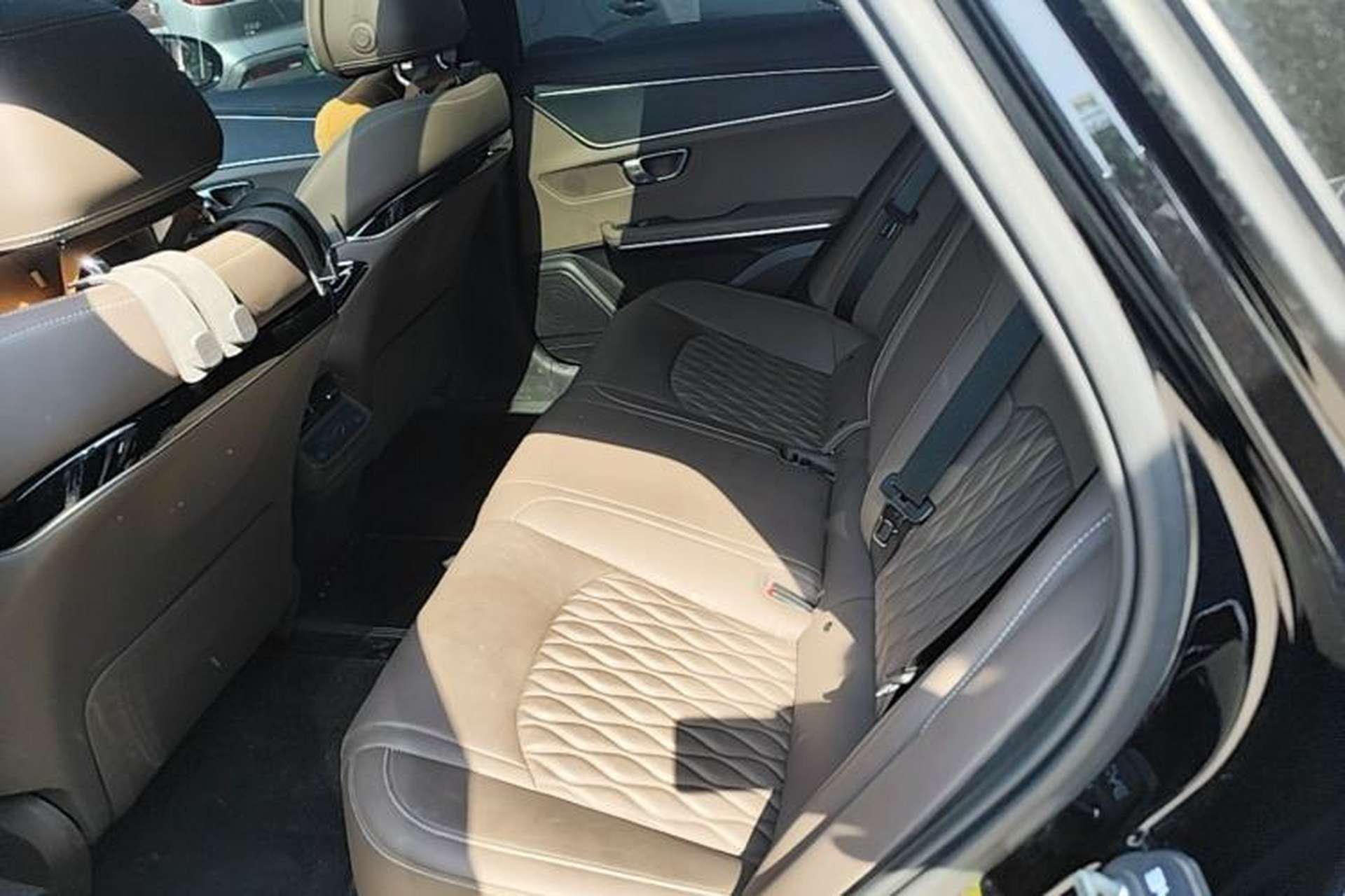 Used BYD Han 2025 DM-i Smart Drive 125KM Elite Model Left Rear Seat