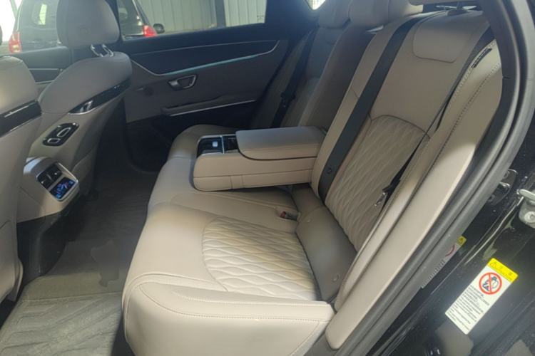 Used BYD Han 2025 DM-i Intelligent Driving Edition 125KM LiDAR Flagship Model Left Rear Seat