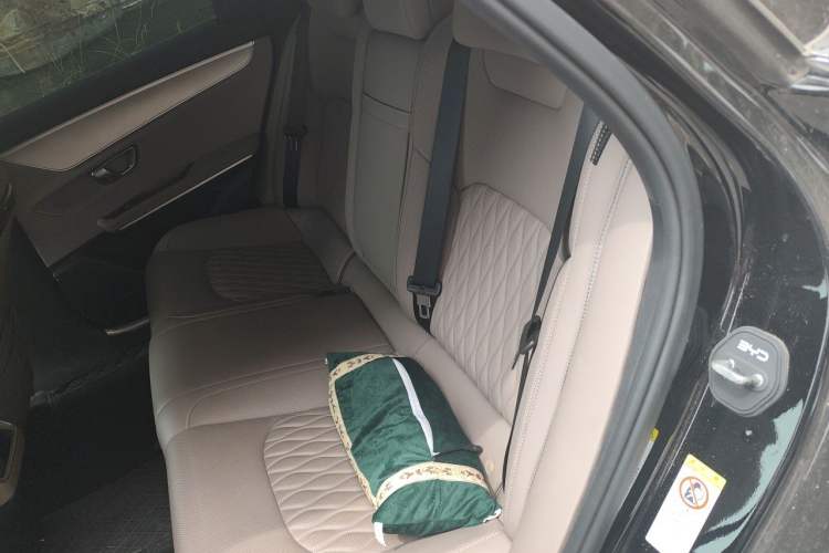 Used BYD Han 2025 DM-i 125KM Elite Model Left Rear Seat