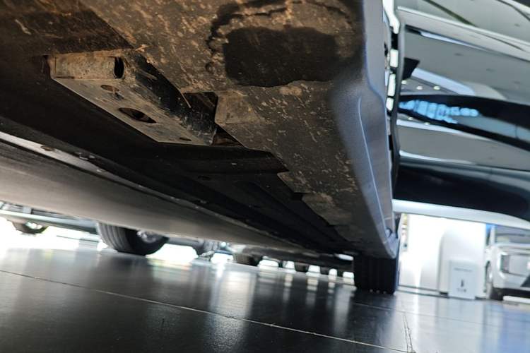 Used BYD Han 2025 EV 605KM Prestige Model Left Side Sill