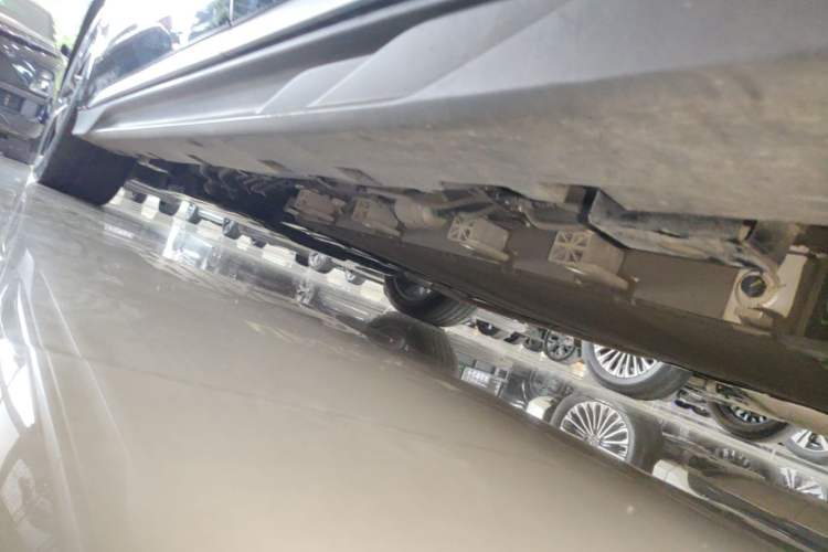 Used BYD Han 2025 DM-i 125KM Prestige Model Left Side Sill