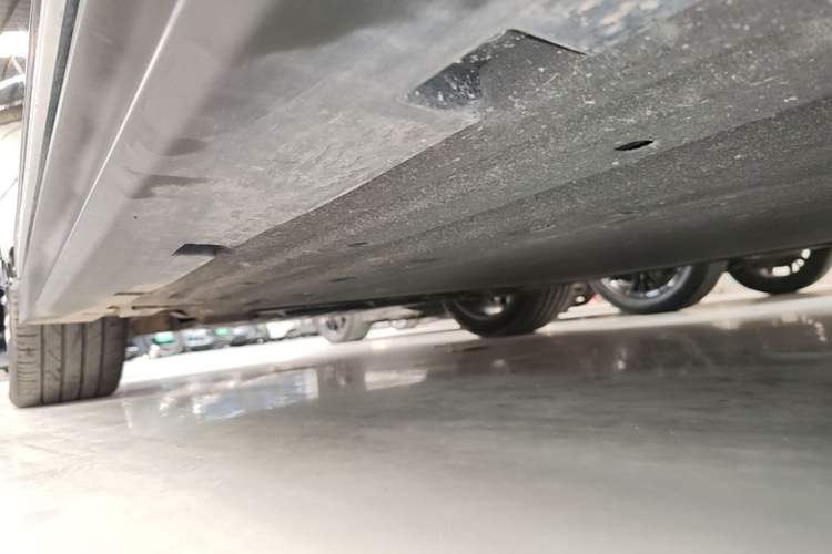 Used BYD Han 2025 EV 506KM Prestige Edition Left Side Sill