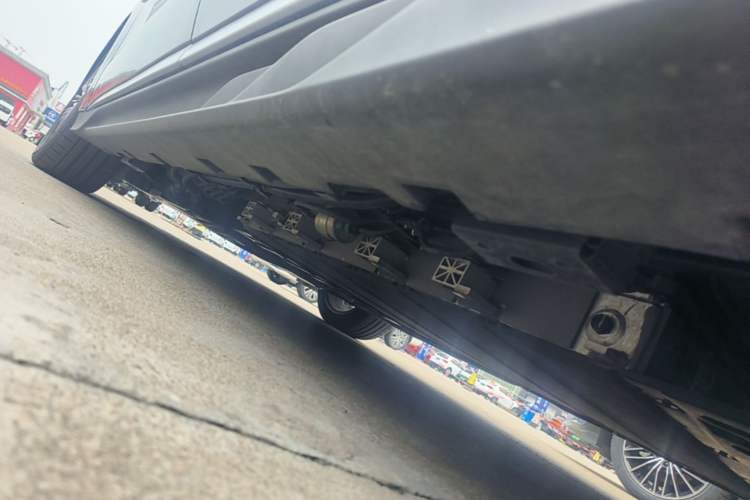 Used BYD Han 2025 DM-i Intelligent Driving Edition 125KM LiDAR Flagship Model Left Side Sill