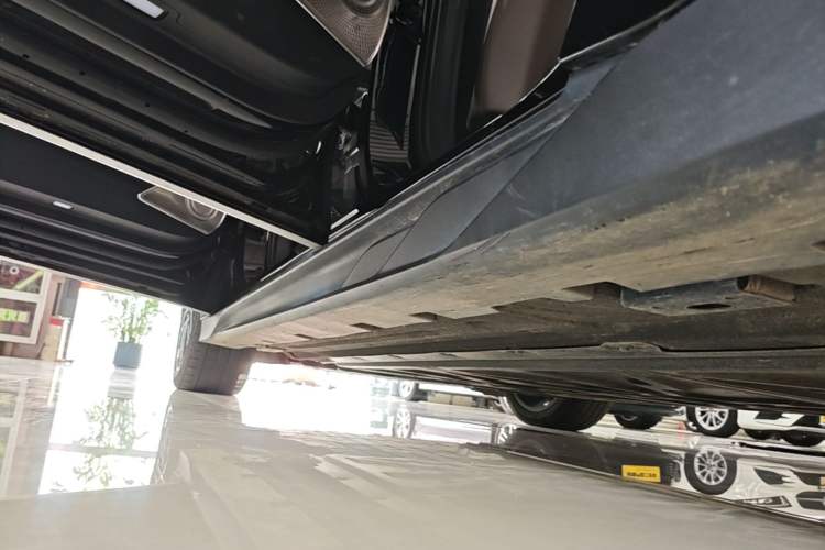 Used BYD Han 2025 EV Intelligent Driving Edition 605KM Prestige Model Left Side Sill