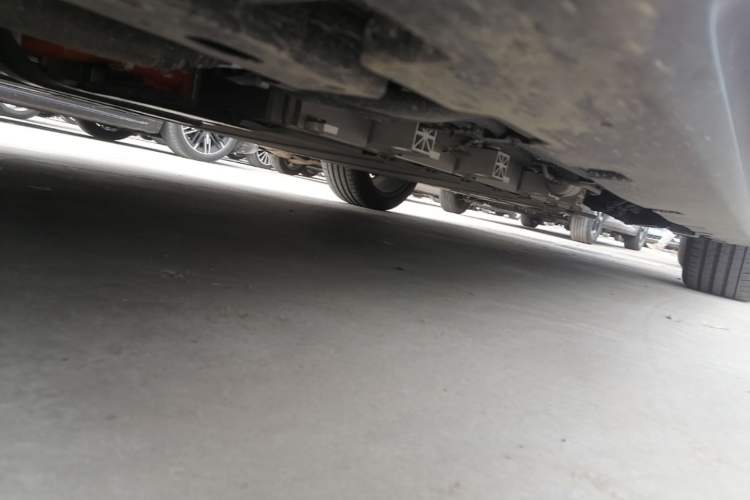 Used BYD Han 2025 DM-i Intelligent Driving Edition 125KM LiDAR Flagship Model Left Side Sill