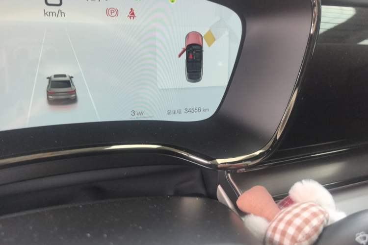Used BYD Han 2025 DM-i 125KM Prestige Model Odometer Close Up