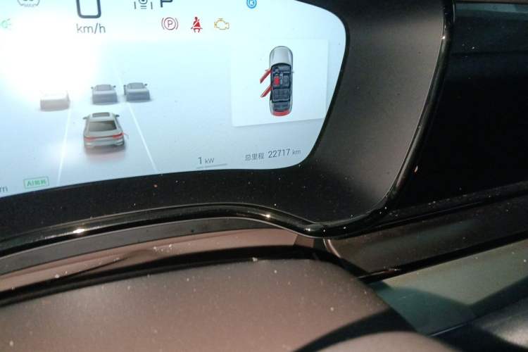 Used BYD Han 2025 DM-i 125KM Prestige Model Odometer Close Up