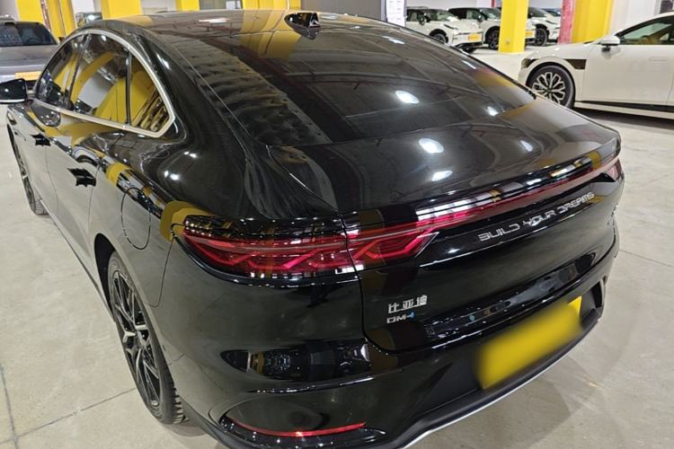 Used BYD Han 2025 DM-i Smart Drive 125KM Prestige Model Rear Left 45 Deg