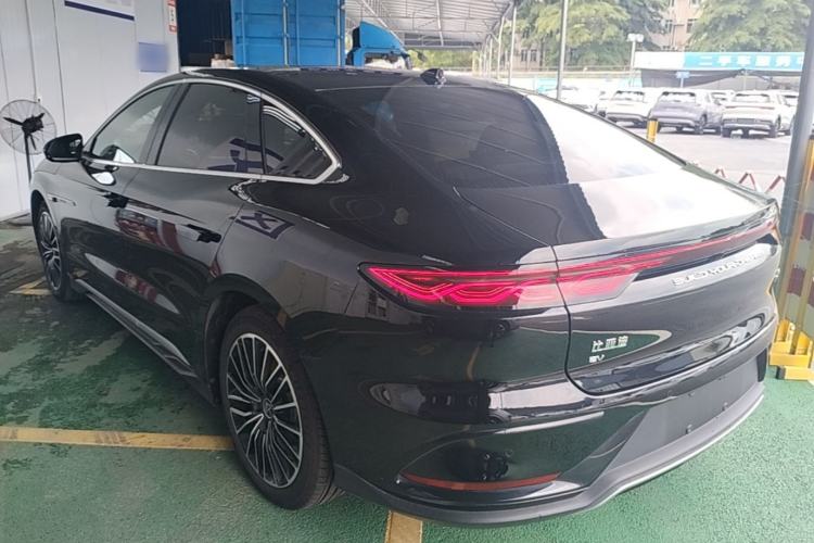 Used BYD Han 2025 EV Intelligent Driving Edition 701KM LiDAR Deluxe Model Rear Left 45 Deg