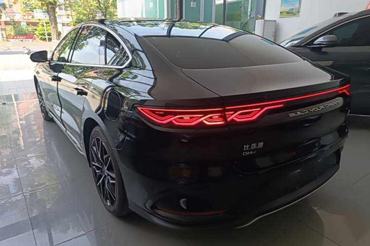 Used BYD Han 2025 DM-i 125KM Prestige Model Rear Left 45 Deg
