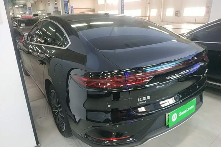Used BYD Han 2025 DM-i Intelligent Driving Edition 125KM LiDAR Flagship Model Rear Left 45 Deg