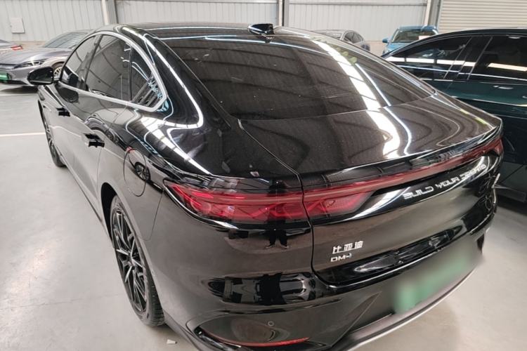 Used BYD Han 2025 DM-i Smart Drive 125KM Prestige Model Rear Left 45 Deg