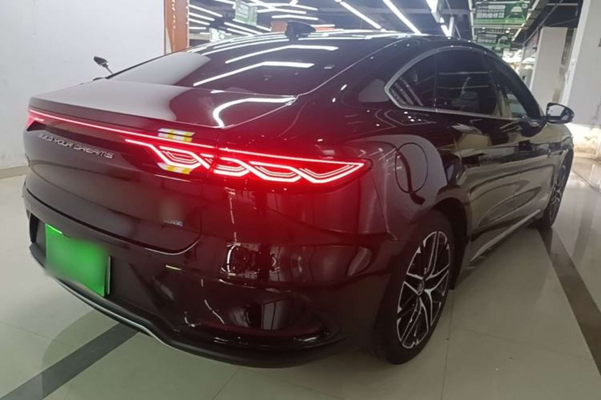 Used BYD Han 2025 Model EV Intelligent Driving Edition 635KM LiDAR Flagship Rear Right 45 Deg