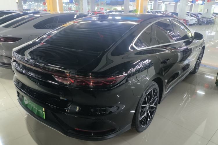 Used BYD Han 2025 DM-i Smart Drive 125KM Prestige Model Rear Right 45 Deg