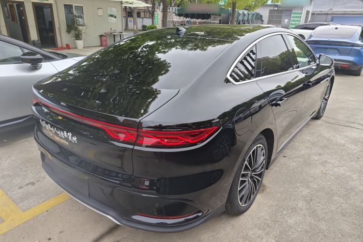 Used BYD Han 2025 EV Intelligent Driving Edition 701KM LiDAR Flagship Model Rear Right 45 Deg