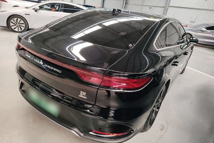 Used BYD Han 2025 DM-i Smart Drive 125KM Prestige Model Rear Right 45 Deg