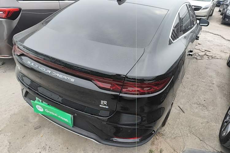 Used BYD Han 2025 DM-i Smart Drive 125KM Prestige Model Rear Right 45 Deg