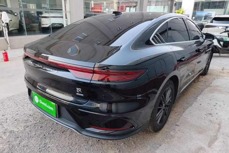 Used BYD Han 2025 DM-i Intelligent Driving Edition 245KM Prestigious Edition Rear Right 45 Deg