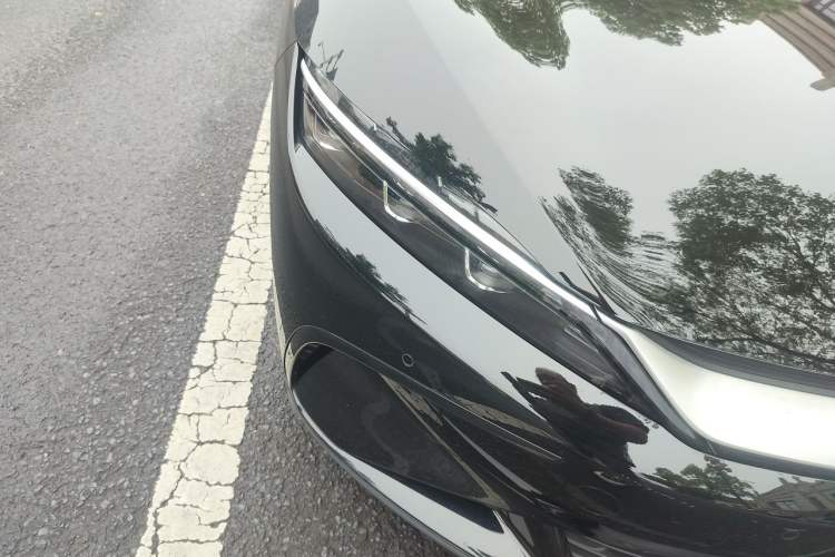 Used BYD Han 2025 EV 605KM Prestige Model Right Front Headlight