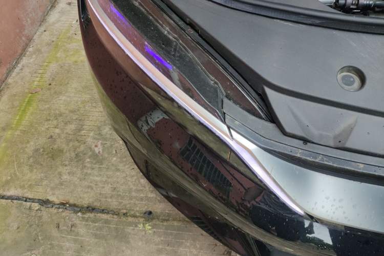 Used BYD Han 2025 DM-i Intelligent Driving Edition 125KM Prestige Model Right Front Headlight