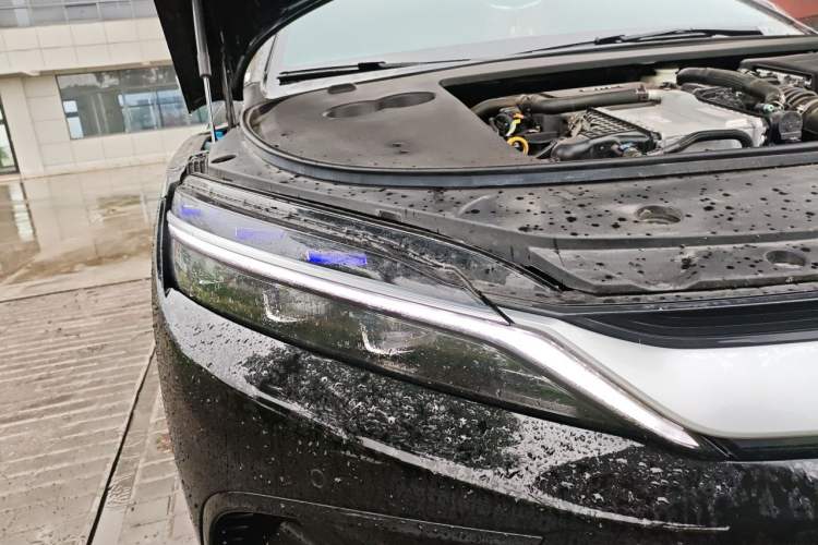 Used BYD Han 2025 DM-i Smart Drive 125KM Elite Model Right Front Headlight
