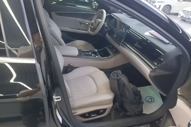Used BYD Han 2025 DM-i Intelligent Driving Edition 125KM LiDAR Flagship Model Right Front Seat