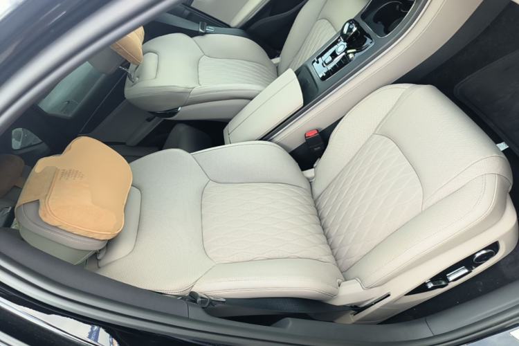 Used BYD Han 2025 DM-i Intelligent Driving Edition 125KM LiDAR Flagship Model Right Front Seat