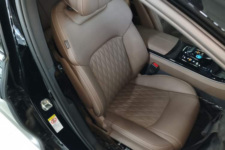 Used BYD Han 2025 EV 506KM Prestige Edition Right Front Seat