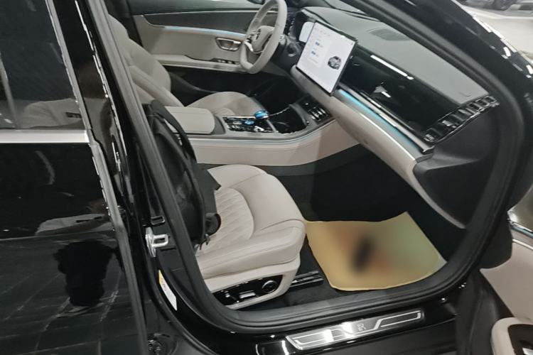 Used BYD Han 2025 DM-i Intelligent Driving Edition 125KM LiDAR Flagship Model Right Front Seat