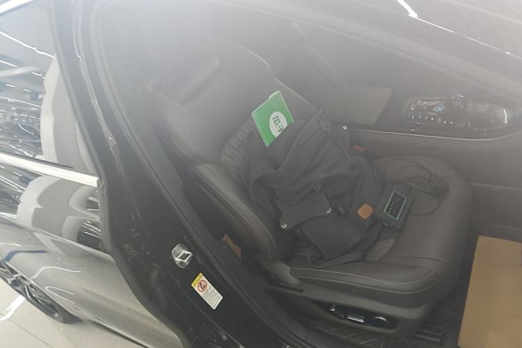 Used BYD Han 2025 DM-i 125KM Prestige Model Right Front Seat