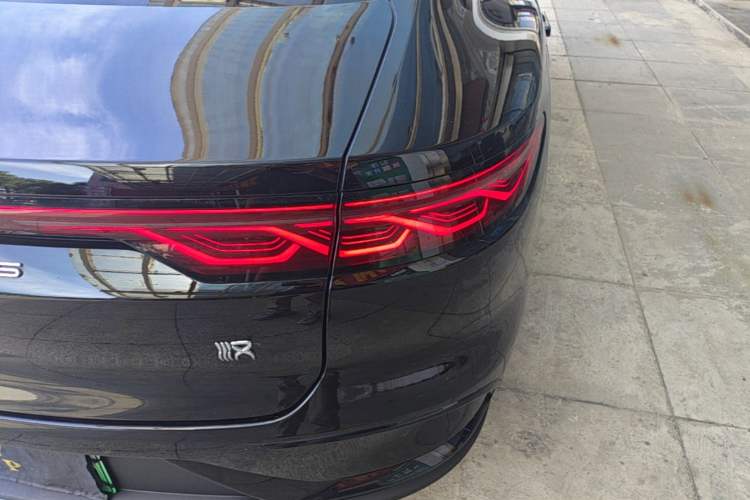 Used BYD Han 2025 DM-i 125KM Elite Model Right Rear Taillight