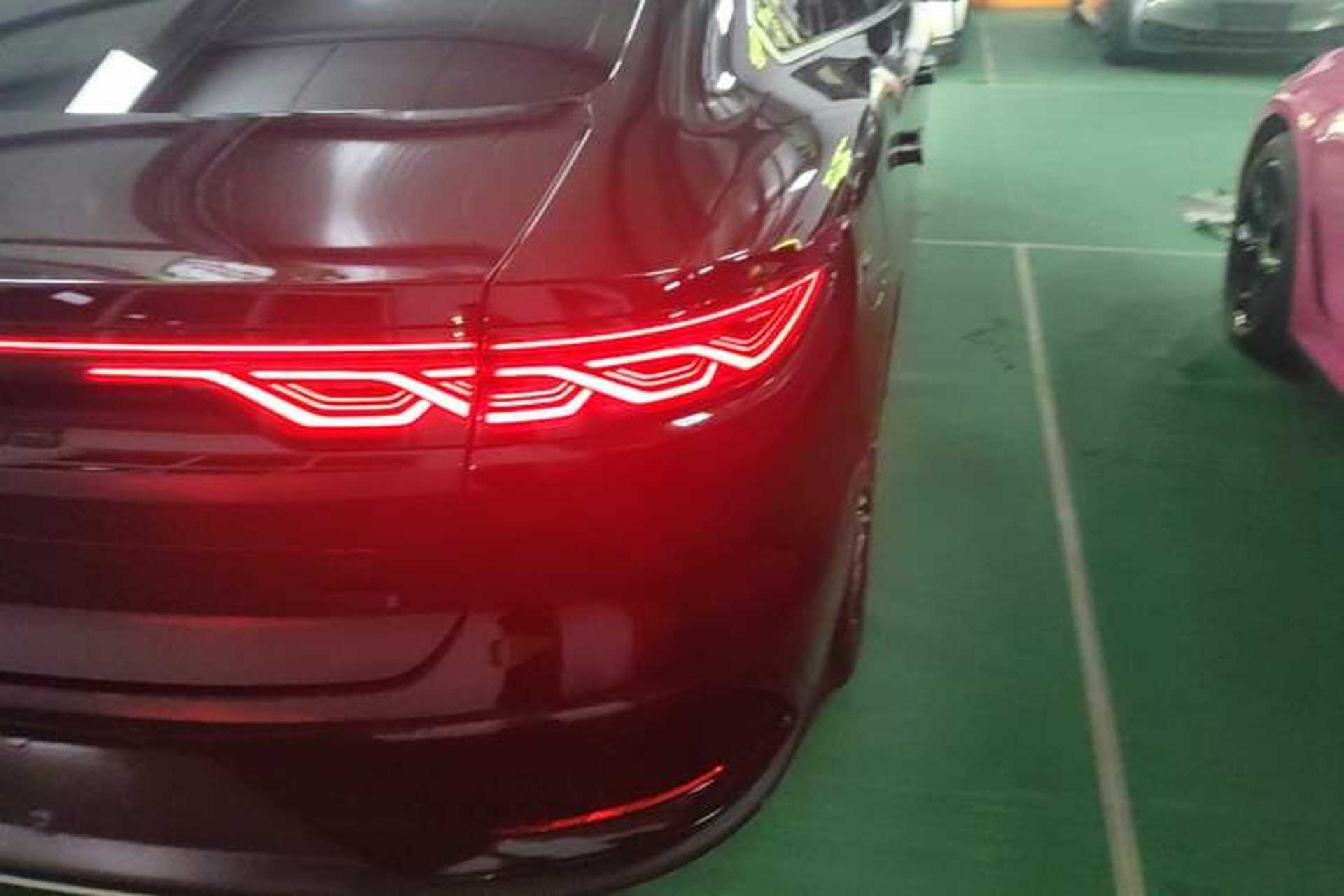 Used BYD Han 2025 EV Intelligent Driving Version 701KM Prestige Model Right Rear Taillight