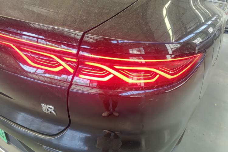 Used BYD Han 2025 DM-i Intelligent Driving Edition 125KM LiDAR Flagship Model Right Rear Taillight