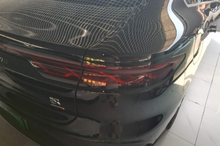 Used BYD Han 2025 DM-i 125KM LiDAR-Powered Intelligent Driving Model Right Rear Taillight