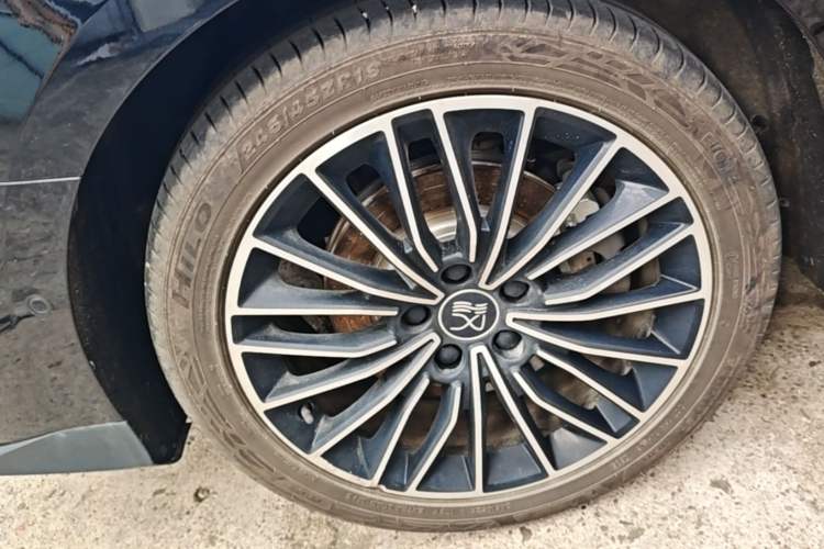 Used BYD Han 2025 DM-i Intelligent Driving Edition 125KM LiDAR Flagship Model Right Rear Wheel Hub