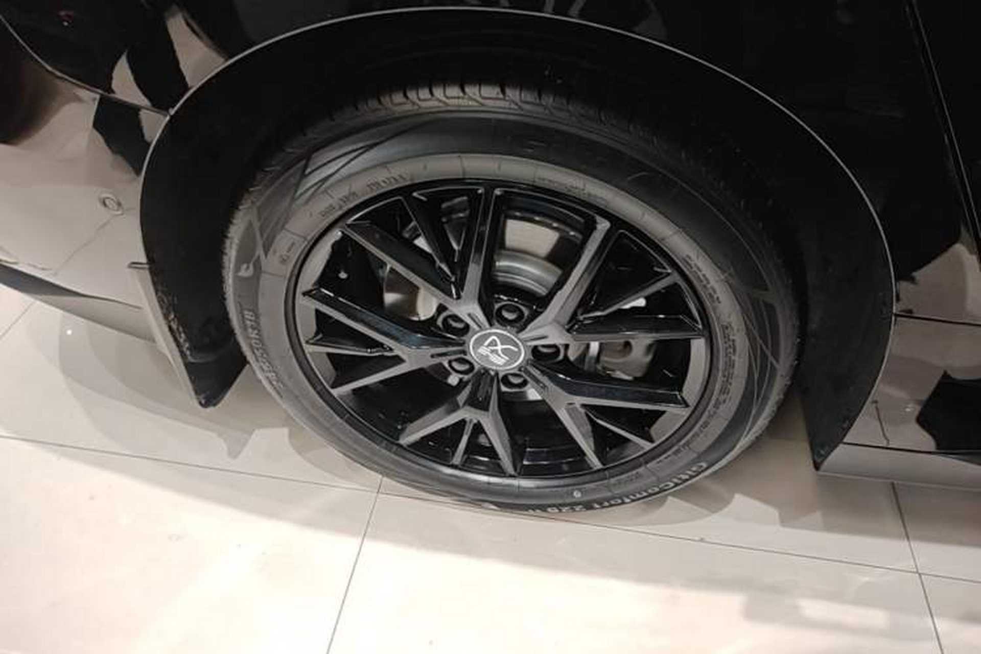 Used BYD Han 2025 DM-i Smart Drive 125KM Elite Model Right Rear Wheel Hub