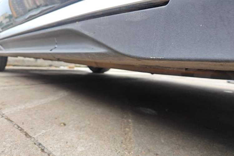 Used BYD Han 2025 DM-i Intelligent Driving Edition 125KM LiDAR Flagship Model Right Side Sill