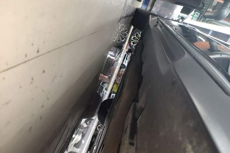 Used BYD Han 2025 DM-i 125KM Elite Model Right Side Sill