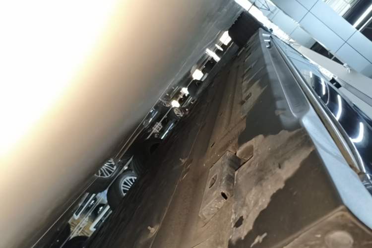 Used BYD Han 2025 EV 506KM Prestige Edition Right Side Sill