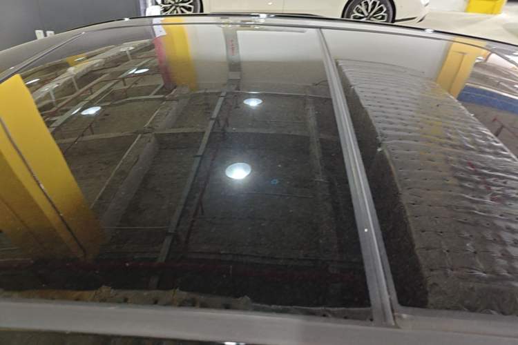 Used BYD Han 2025 DM-i Smart Drive 125KM Prestige Model Roof