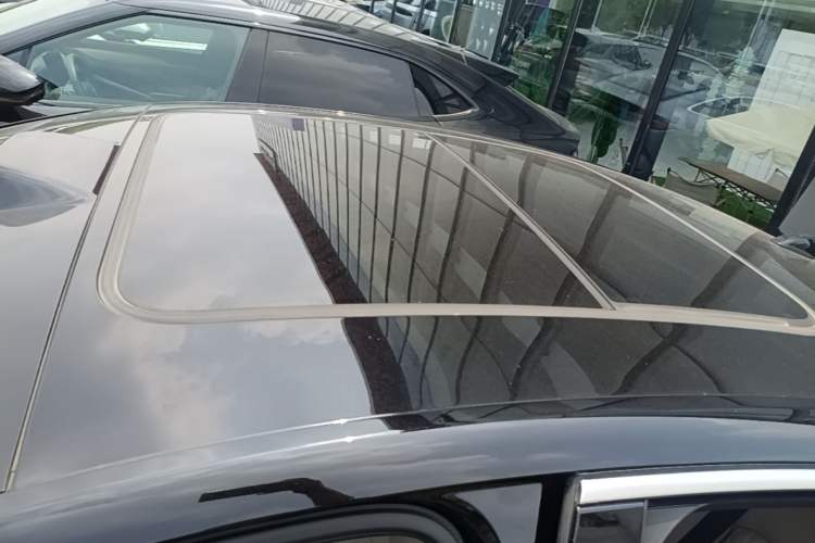 Used BYD Han 2025 EV Intelligent Driving Edition 701KM LiDAR Deluxe Model Roof