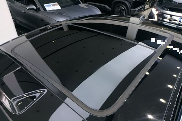Used BYD Han 2025 EV with 701 km of Laser Radar-Enabled Intelligent Driving Roof