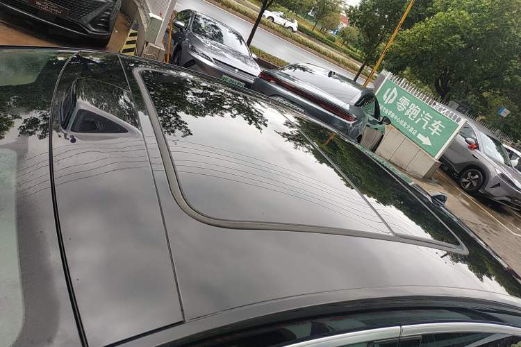 Used BYD Han 2025 EV with 701 km of Laser Radar-Enabled Intelligent Driving Roof
